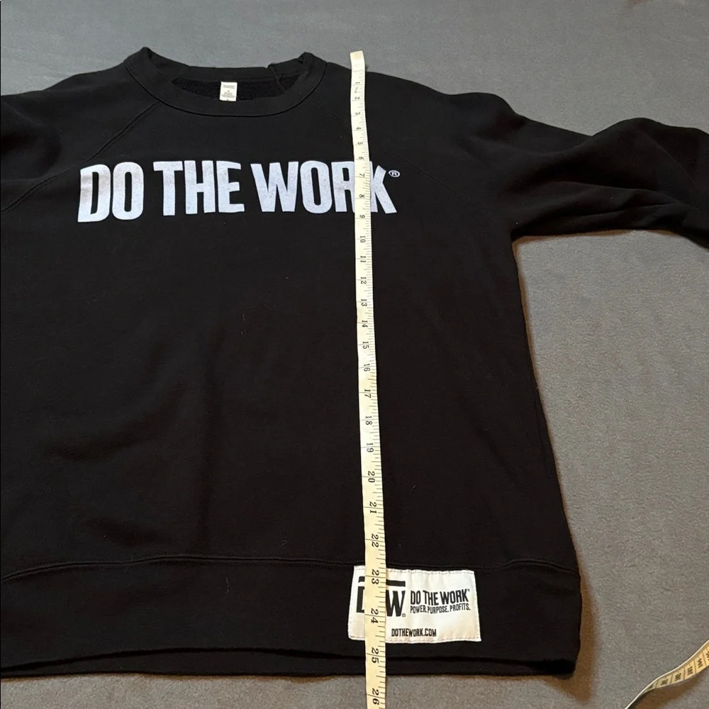 Do The Work Black Crewneck Sweatshirt Motivational Graphic Size M